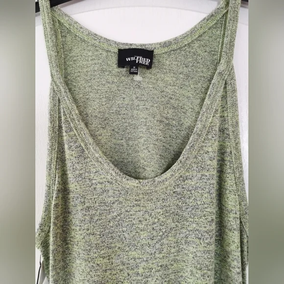 NWT Aritzia Wilfred Free Yasmi  Dress Heather fluro Green size Medium - Picture 4 of 8
